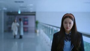 Bitch and Rich: 1×8